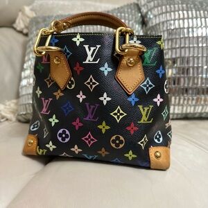 Louis Vuitton Monogram Multicolor Audra Handbag
Noir Black 💯 Authentic